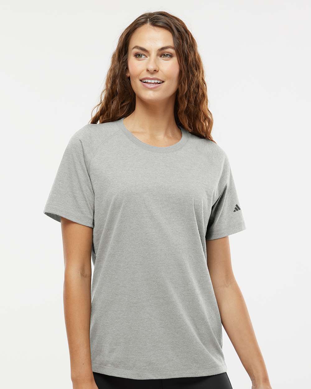 Adidas Camisetas de Mujer– Caja 48 Unidades – Colores Mixtos – $13.25 c/u