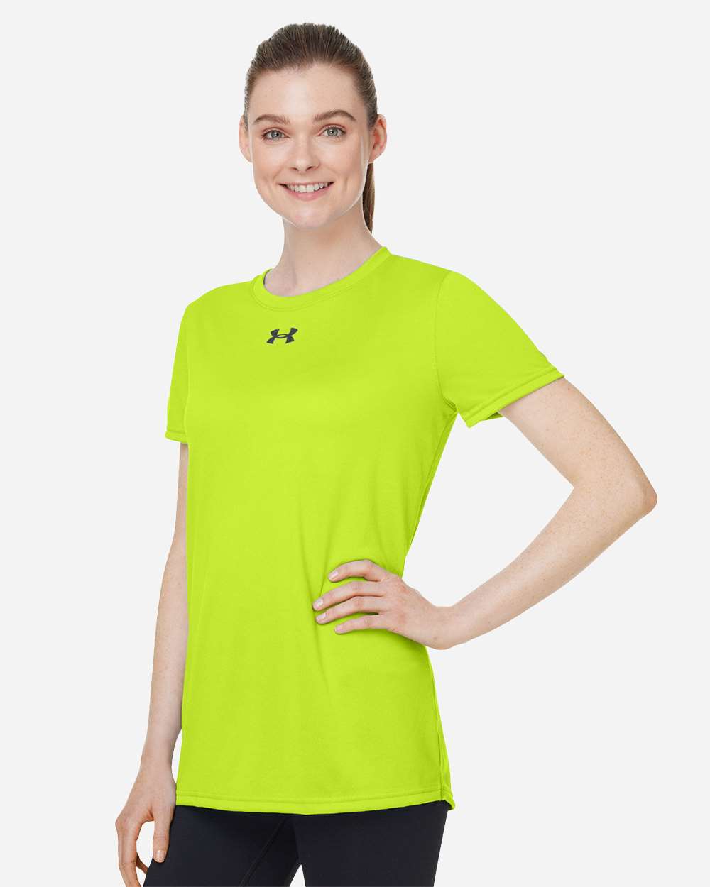Under Armour Camisetas de Mujer- Pallet de Liquidación de 1,200 Unidades Colores Mixtos - Precio Unitario $5.50 USD