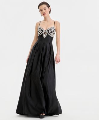 Macy's Vestidos y Trajes de Fiesta al por Mayor Pallet Mixto 210 Unidades Precio unitario $31.00 c/u