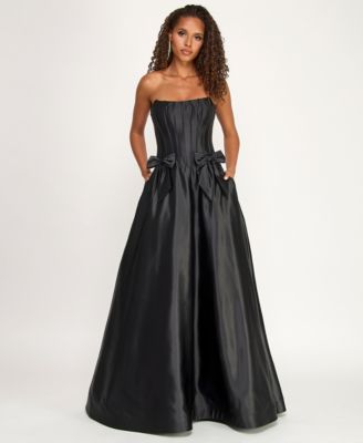 Vestidos y Trajes de Fiesta de Macy's # 5874- unidades en el lote 194 - Precio unitario $20.75 c/u