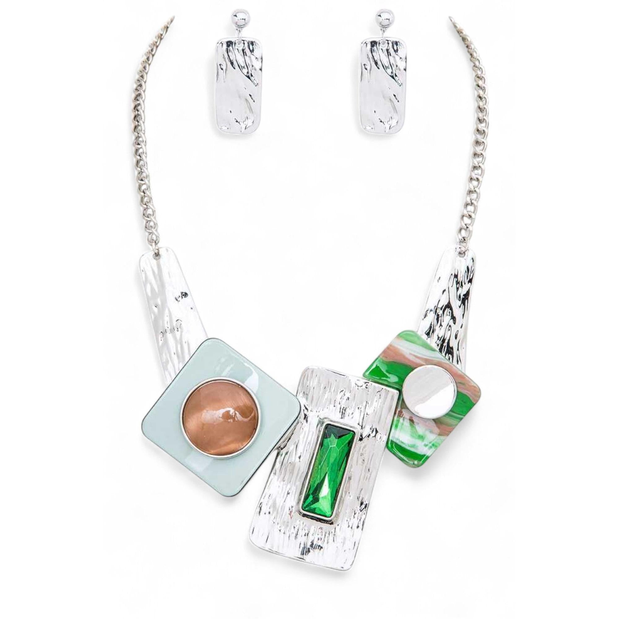 Joyería Fashion al por Mayor – Caja 100 Unidades – Colores y prendas Mixtas – $8.95 c/u