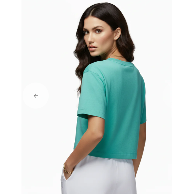 Nike Camisetas Mujer Originales - Caja Mayoreo 24 Unidades Precio unitario $10.00