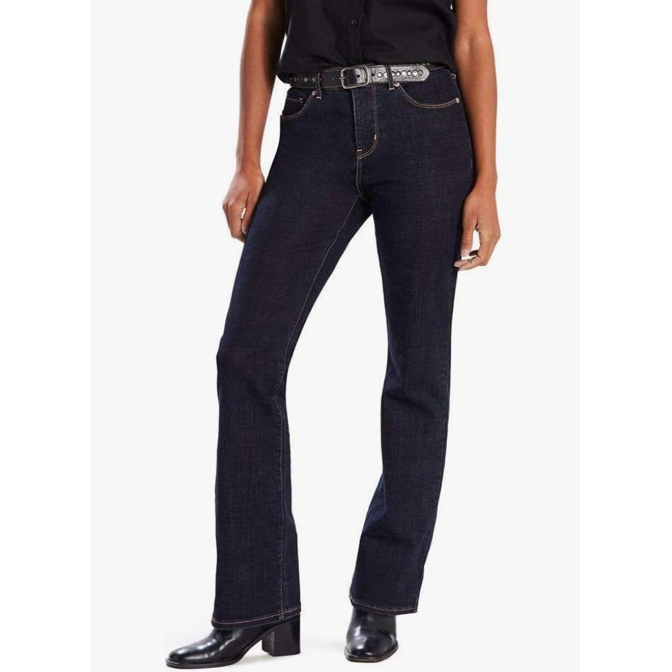 Levi’s Jeans de Mujer Bootcut al por Mayor Caja Mixta 24 Unidades Precio Unitario $26.75
