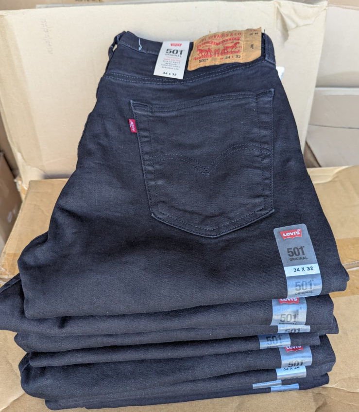 Levi's 501 Jeans Hombre – Pallet 300 Jeans – Colores y Tallas Mixtos $25.50 c/u. PROMOCION TERMINA JUNIO 20/26