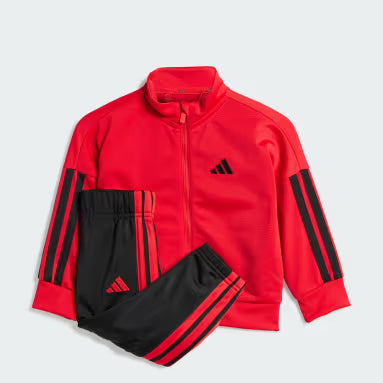 Adidas Conjuntos de 4T a 10 años – Caja 48 Unidades – Colores Mixtos – $17.95 c/u