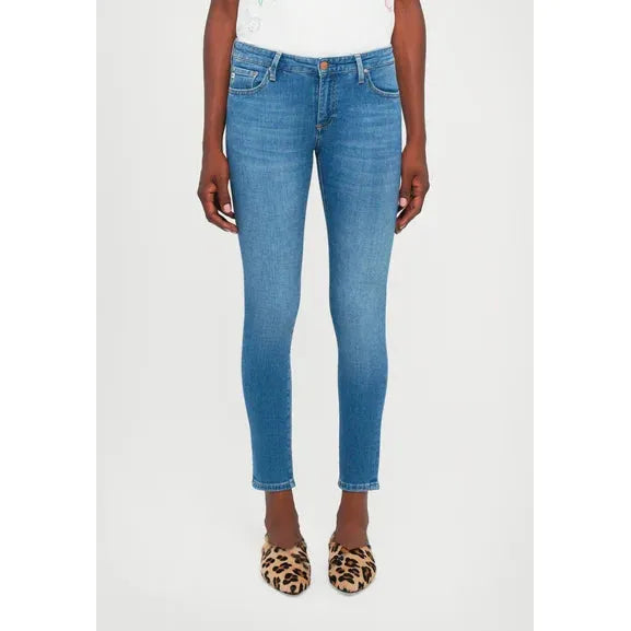 AG Adriano Goldschmied Jeans Mujer – Unidades en la caja 24 – Colores Mixtos – Precio unitario $36.00 c/u