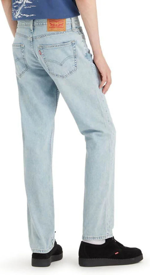 Levi's Talla Grande Denim Jeans Mix Unidades en la caja 48 Precio Unitario $21.00