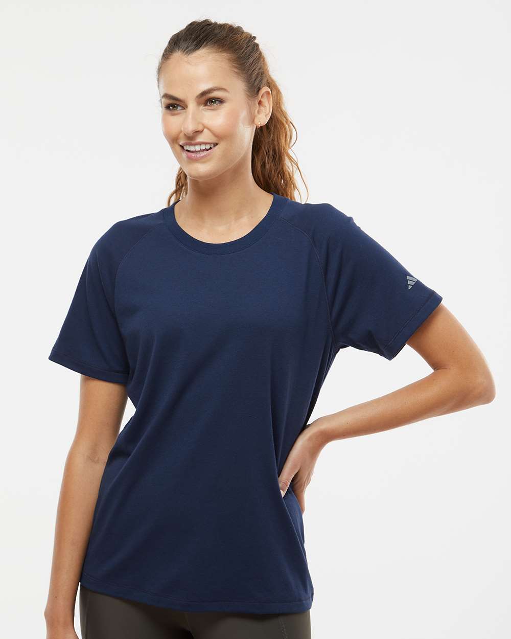 Adidas Camisetas de Mujer– Caja 48 Unidades – Colores Mixtos – $13.25 c/u