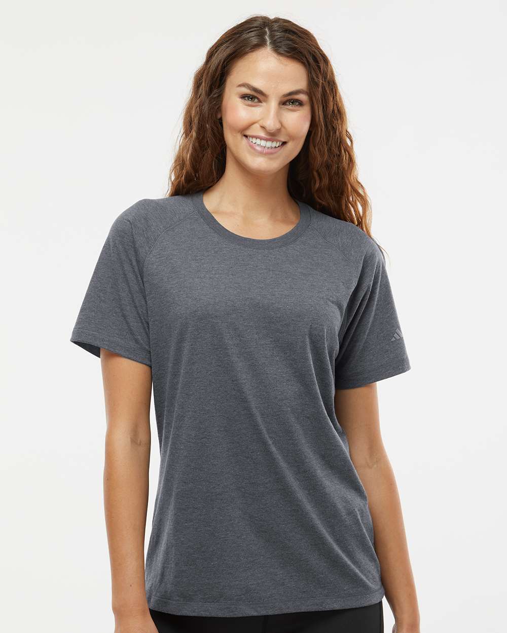 Adidas Camisetas de Mujer– Caja 48 Unidades – Colores Mixtos – $13.25 c/u