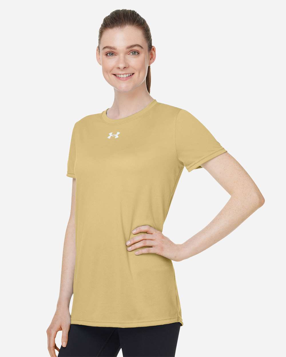 Under Armour Camisetas de Mujer- Pallet de Liquidación de 1,200 Unidades Colores Mixtos - Precio Unitario $5.50 USD