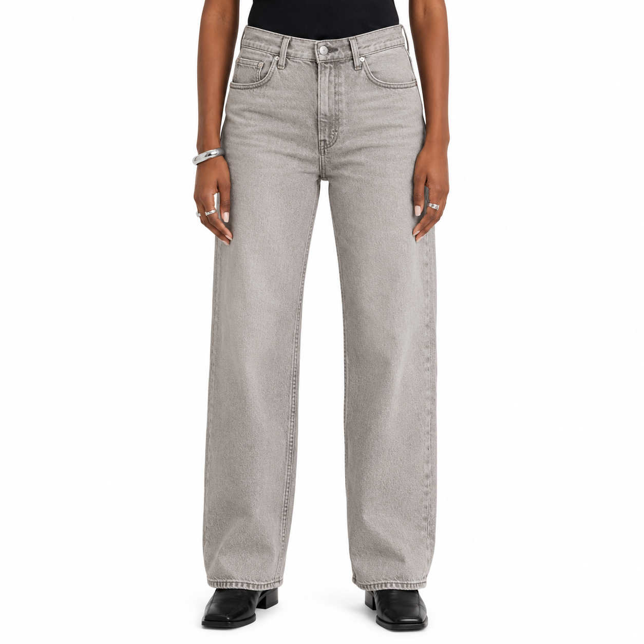 Levi's Baggy / Barr L / XL Flare -Jeans Mujer - Caja 48 Unidades – Colores Mixtos – $27.50 c/u