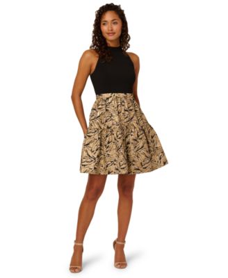 Vestidos y Trajes de Fiesta de Macy's # 5874- unidades en el lote 194 - Precio unitario $20.75 c/u