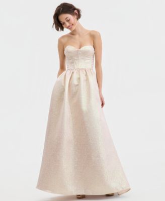 Vestidos Casuales de Macy's # 3659- unidades en el lote 228 - Precio unitario $25.00 c/u
