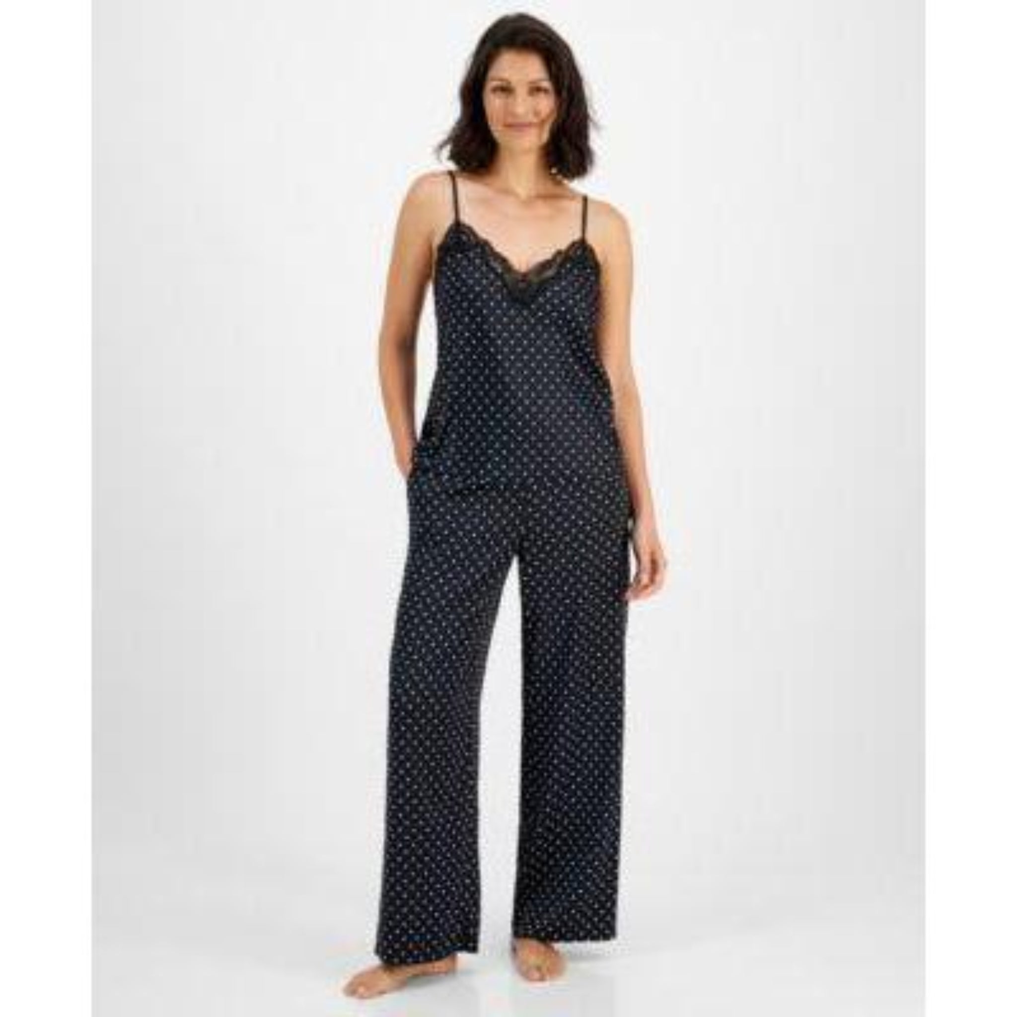 Macy's Ropa Interior y Pijamas para Mujer al por Mayor Lote Mixto 400 Unidades Precio unitario $7.50