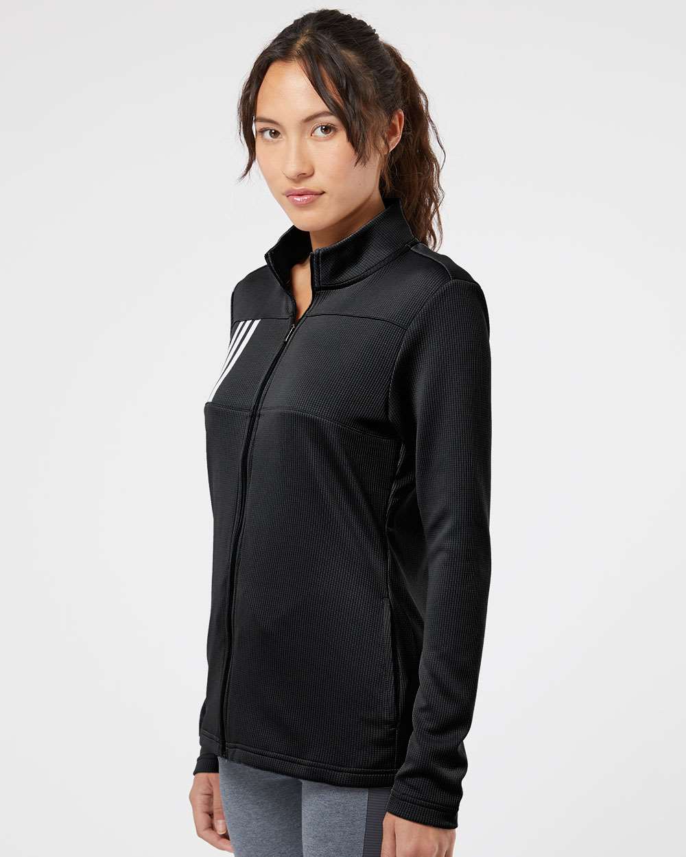 Adidas Suéter con Cremallera Completa para Mujer – Caja 36 Unidades – Colores Mixtos – $19.50 c/u
