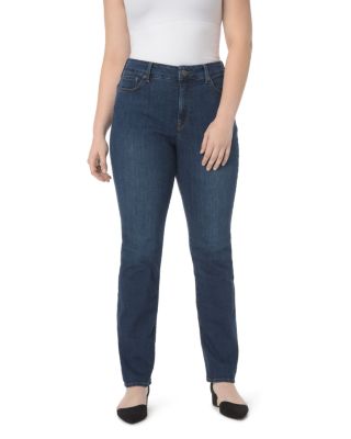Macy's Ropa de Mujer - Categotria Disenador # 9966- Unidades en el pallet 665- Precio unitario $11.80 c/u