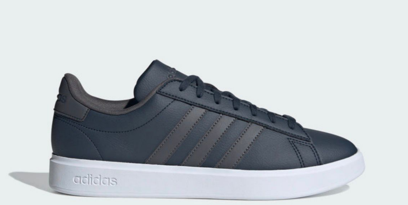 Adidas Zapatos Deportivos - Venta al por Mayor - Unidades en el Pallet 50- Precio por cada par $42.75 USD / $40.00 USD