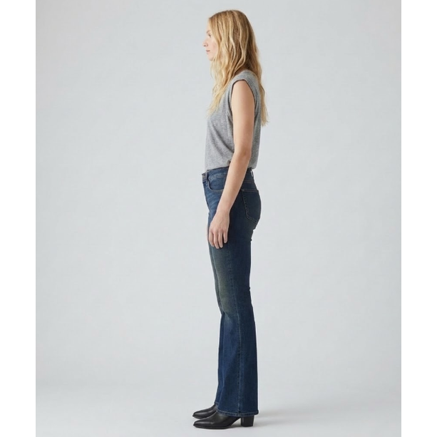 Levi's Flare Jeans Mujer – Caja 48 Unidades – Colores Mixtos – $31.75 c/u