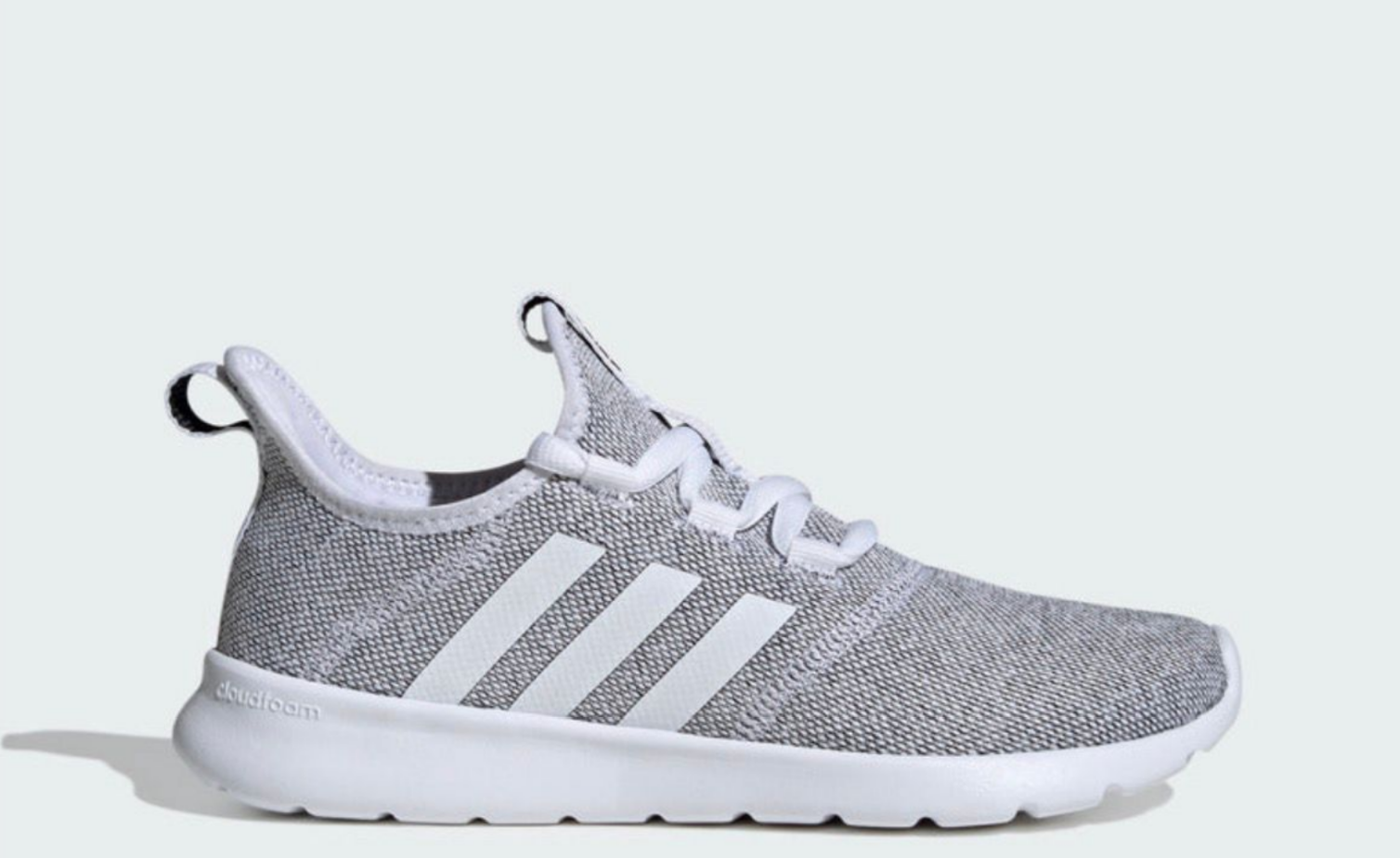 Adidas Zapatos Deportivos - Venta al por Mayor - Unidades en el Pallet 50- Precio por cada par $42.75 USD / $40.00 USD