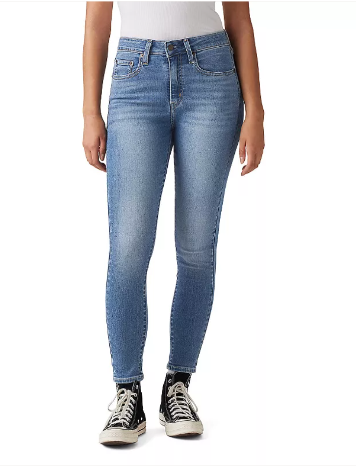 Levi's 311/721/711 Skinny Jeans de Mujer – Unidades en la caja 48- Colores mixtos - Precio unitario $31.50 c/u