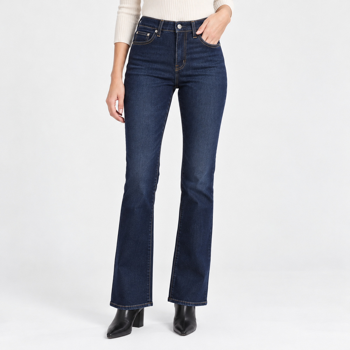Levi's Hi Rise Bootcut Jeans de Mujer - Caja de 45 unidades - Precio $32.75 c/u
