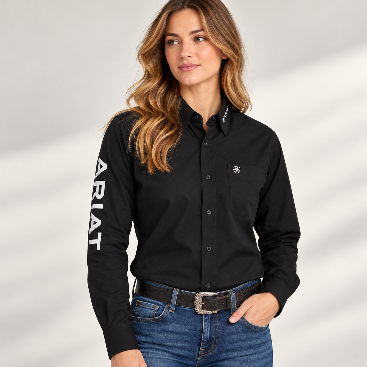 Ariat Camisas de Mujer - Caja de 40 unidades - Precio $29.50 c/u